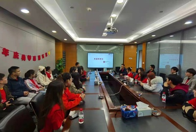 職海引航——戴歡歡、張文敏、周子強導師小組聯合指導活動助力勞務派遣職業發展